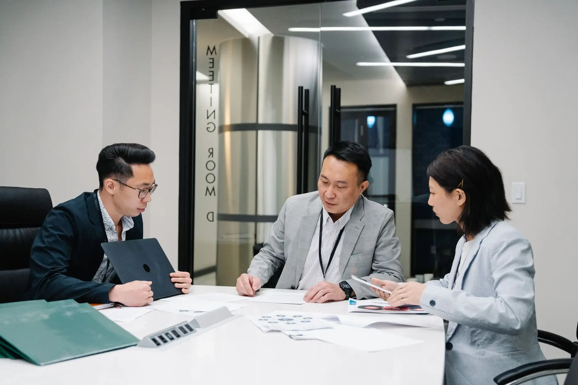 沙坪坝区童月依百货店益智玩具材质安全标准与检测报告解读