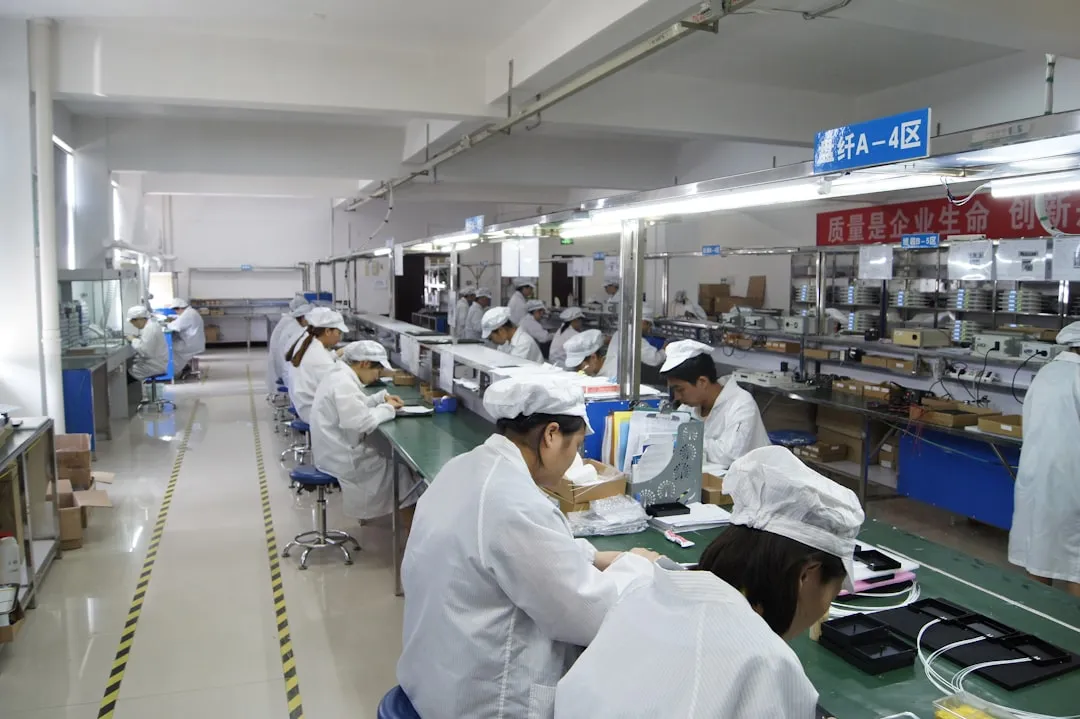 儿童益智玩具选购指南：沙坪坝童月依百货积木拼图安全材质详解